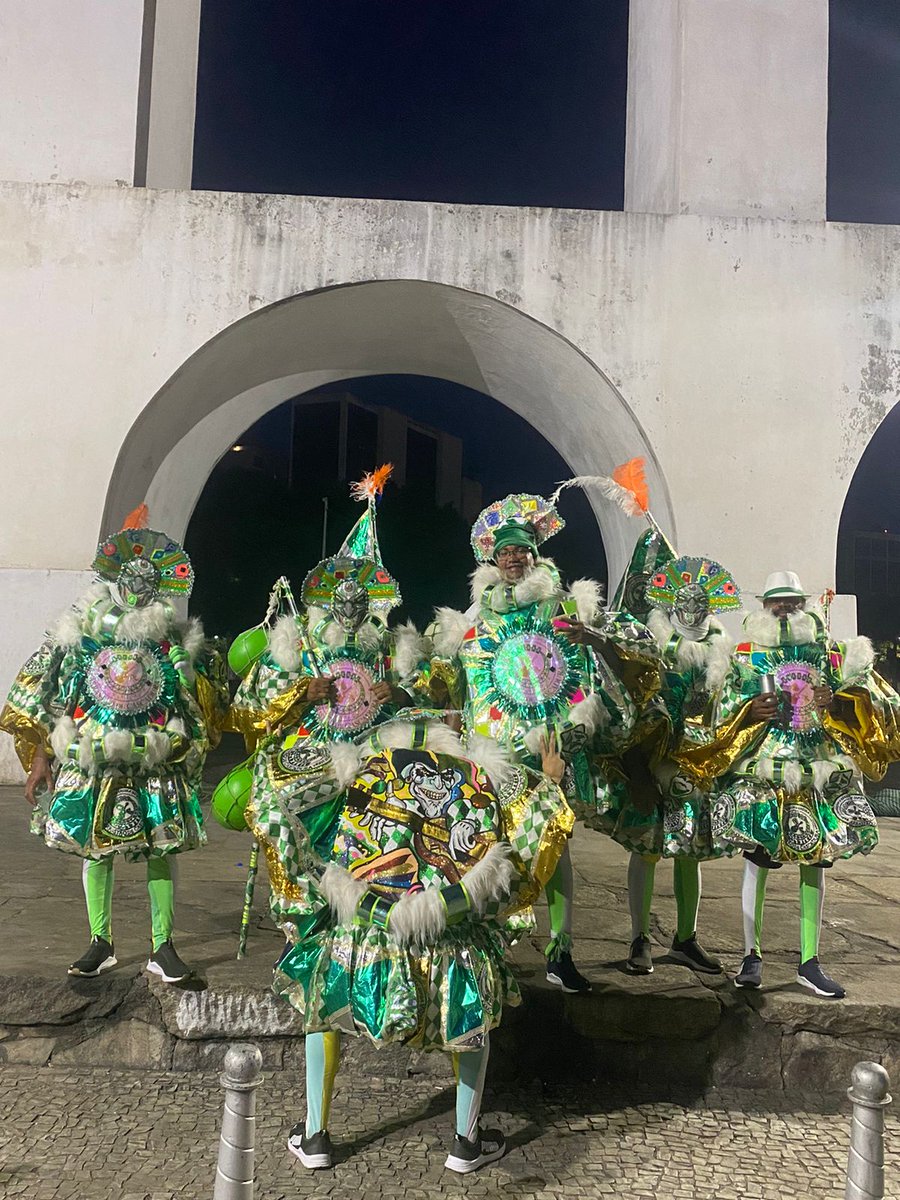 Alcirkelwynn's tweet photo. Um pouco do nosso carnaval cx família só pureza de cascadura,que venha 2025🏆 https://t.co/KJklLDU8KO