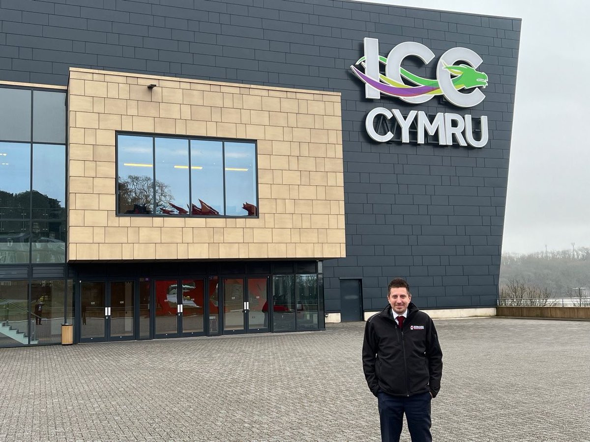 Scisan_UK's tweet photo. Last week #TeamSSS attended the #CymruClearAirConference2024 with Lyreco UK & Ireland. We're looking forward to supporting the Well-Being Wales Programme's family of Cymru schemes aiming for superior health and environmental outcomes. #WellbeingWales #CleanGreenWales https://t.co/hcyQOiThG9