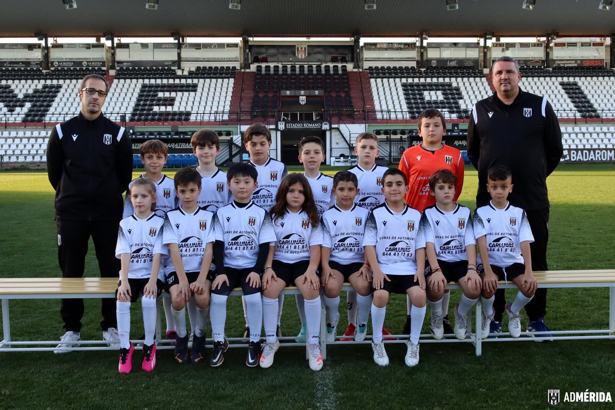 📸😍 Nuestros 𝗕𝗲𝗻𝗷𝗮𝗺𝗶𝗻𝗲𝘀

⚪️⚫️ #BenjamínA, #BenjamínB, #BenjamínC y #BenjamínD