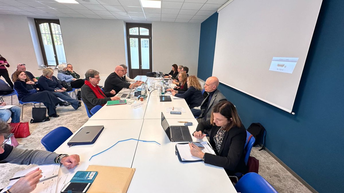 FisascatCisl75's tweet photo. #Alpitour In dirittura d’arrivo la trattativa per il rinnovo del #Contratto integrativo applicato ai circa 1.200 dipendenti del tour operator leader del #Turismo organizzato in Italia. A Torino, dove ha sede l’headquarter del Gruppo, l’incontro tra  i sindacati di categoria e la direzione societaria.