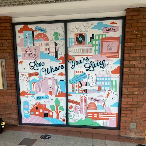 Outside Prescot Museum is looking better too! Our wonderful friend, artist Kath Anderson, designed this gorgeous graphic reflecting aspects of the cultural & industrial heritage of Knowsley. It's a subject close to her heart & she very generously created it free. Thanks Kath 💕