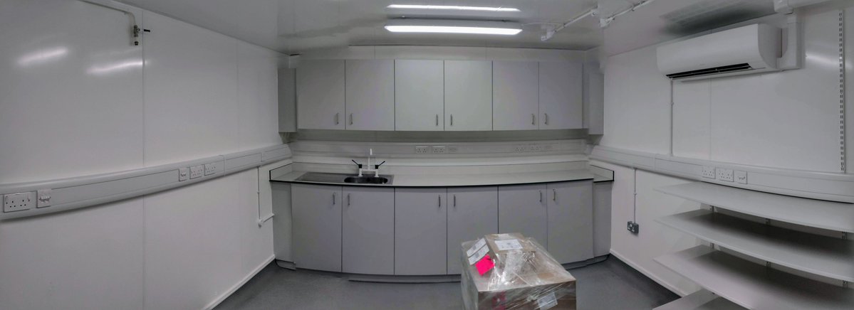 marco_bocchio's tweet photo. Very excited for the new room for ex vivo patch clamp experiments! Refurbishment works finally completed. Ready for @LeicaMicro vibratome and @Scientifica_Int patch rig installation.

#neuroscience #electrophysiology

@DurhamPsych @durham_uni https://t.co/mTM4lAYByM