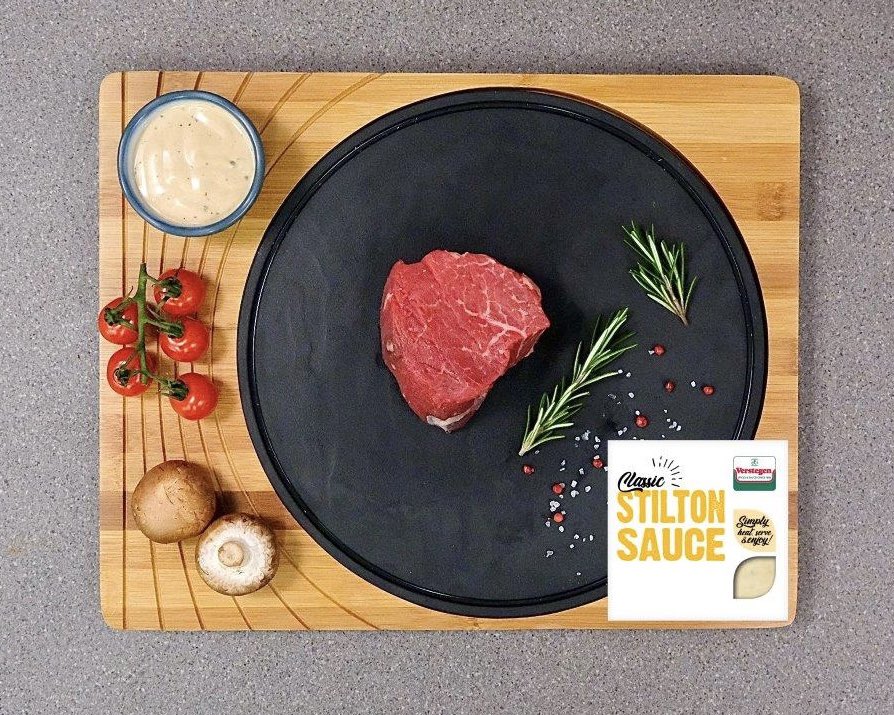 🥩❤️T bone, Sirloin, Rib eye or Fillet? Pepper, Mushroom, Steak Diane or Stilton sauce? 🌹 

#verstegen #spices #sauces #valentines #dinner #dinnerfortwo #tasty #steak #butcher #butcherisbest #peppersauce #mushroomsauce #steakdiane #stiltonsauce