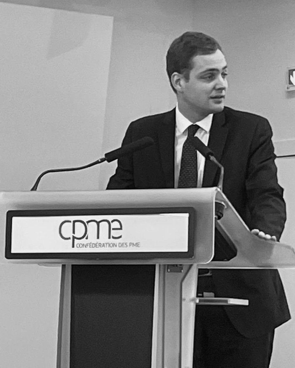 alaingargani's tweet image. Intervention de @basileTh, conseiller au cabinet @BrunoLeMaire, @Economie_Gouv, lors du #CoDir de @CPMEnationale pour présenter les nouvelles tarifications de l’#électricité par type d’entreprise et les perspectives dans le domaine de l’#énergie pour nos #PME 

#cpme #economie