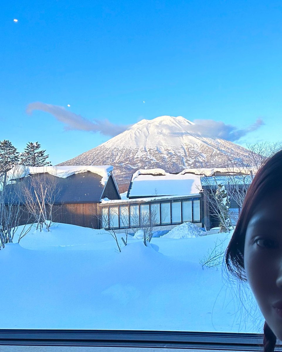 joystgrm's tweet photo. @RVsmtown [INSTAGRAM POST] - 5P

🌨️☃️💙
https://t.co/anLaEeVsMh

@RVsmtown #RedVelvet #레드벨벳 #Joy #조이 #Chill_Kill 
240214 · 20:23:22 KST https://t.co/GCjZMCZPDL