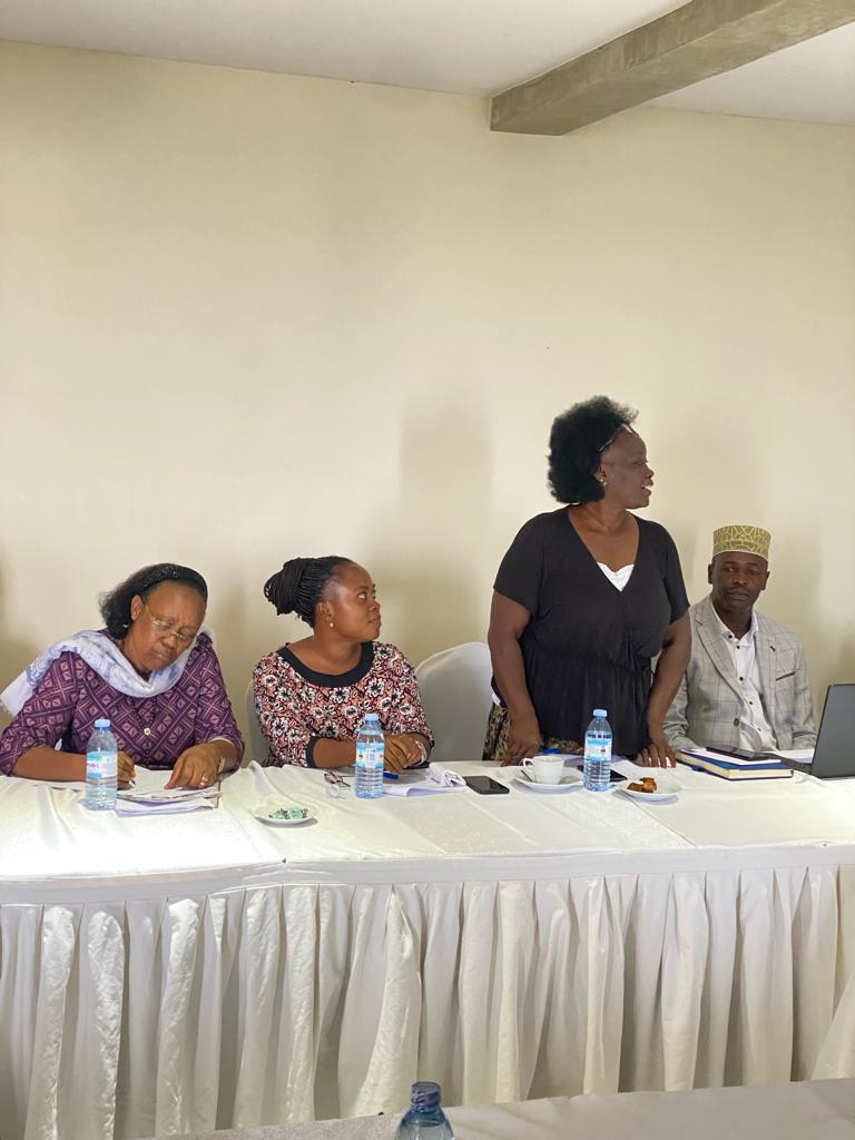 UwezoUganda's tweet photo. Happening now, System of Today' Validation Workshop with key stakeholders-to have a shared understanding of the current system - highlighting challenges with the education system in Uganda #ALIVEUG https://t.co/9idxC895fQ