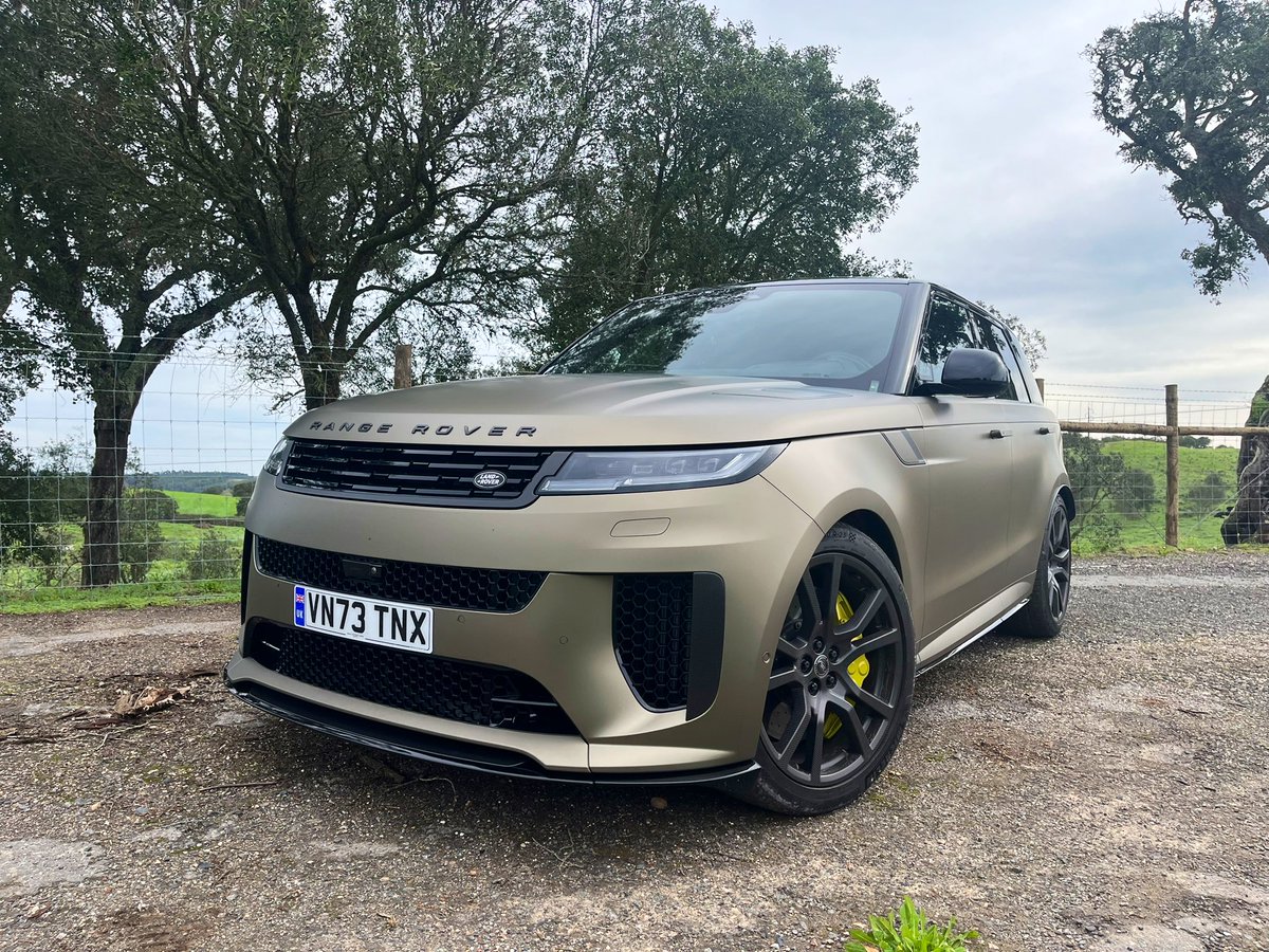JFossdyke's tweet photo. Out in Portugal this morning with the new Range Rover Sport SV. There’s a 635hp BMW-derived V8 under the bonnet and weight-saving carbon wheels on the hubs. https://t.co/fAPMc86l98