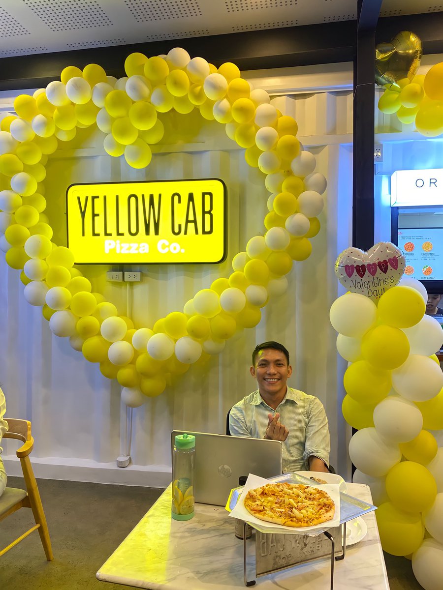 markyexplorerRL's tweet image. Single? Yes, not a problem for me. I date myself at #YellowCab Dipolog Branch. Happy #ValentinesDay everyone. #MyDailyLifeinDipologCity #DipologCity 

P.S. Nag advance celeb ata ako sa new designation ko na late ko na na found out na naka order na ako dito sa Yellow Cab. 😂
