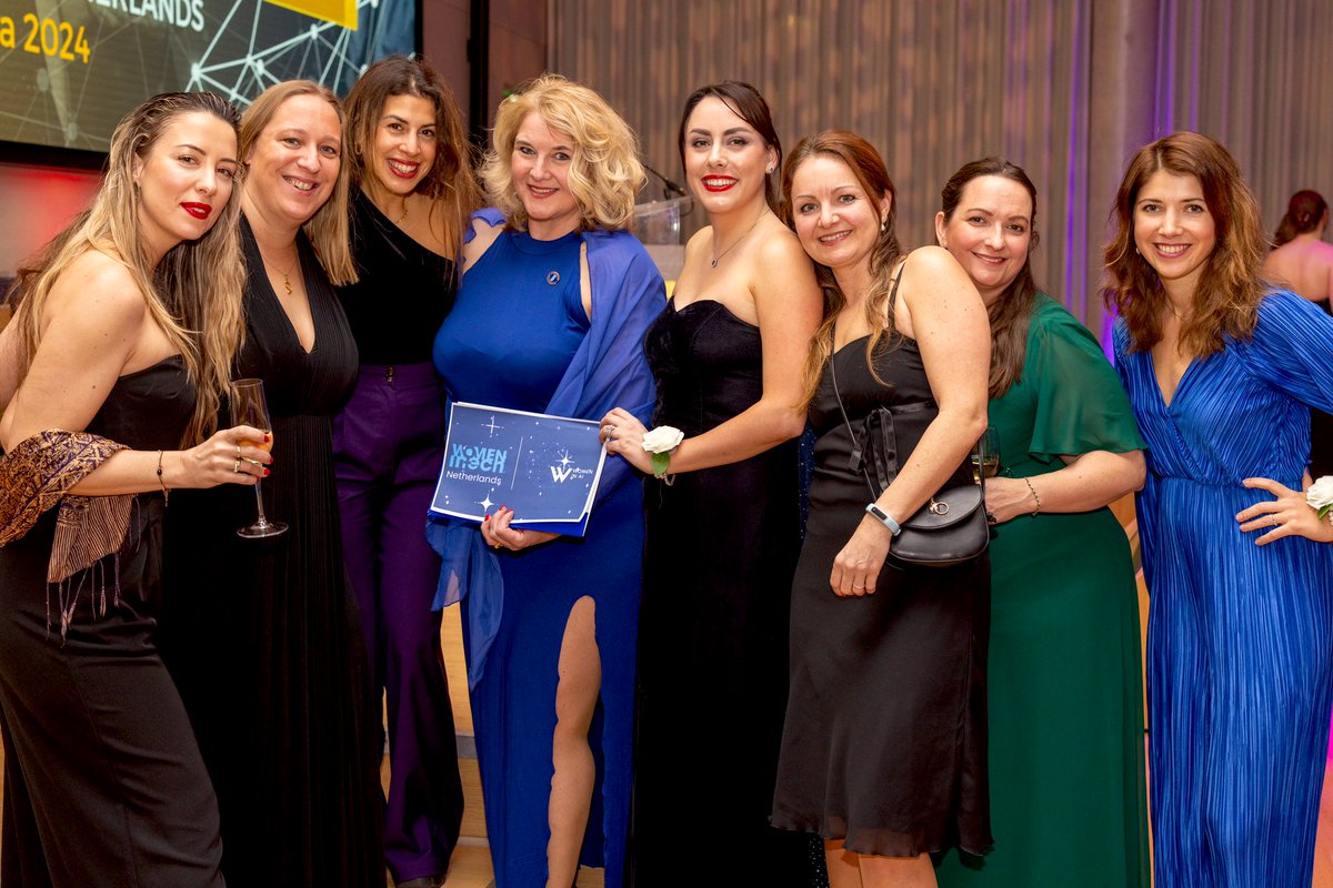 Last week sealing the partnership between #WomeninAINL en <a href="/WomeninTechNL1/">Women in Tech The Netherlands</a>  💫💫
Building together on a stronger reach and impact for women working in the fantastic world of #STEAM 💪🏻

#AI #TECH #womenintech #artificialintelligence #kunstmatigeintelligentie <a href="/WomenInTechOrg/">Women in Tech® Global</a>