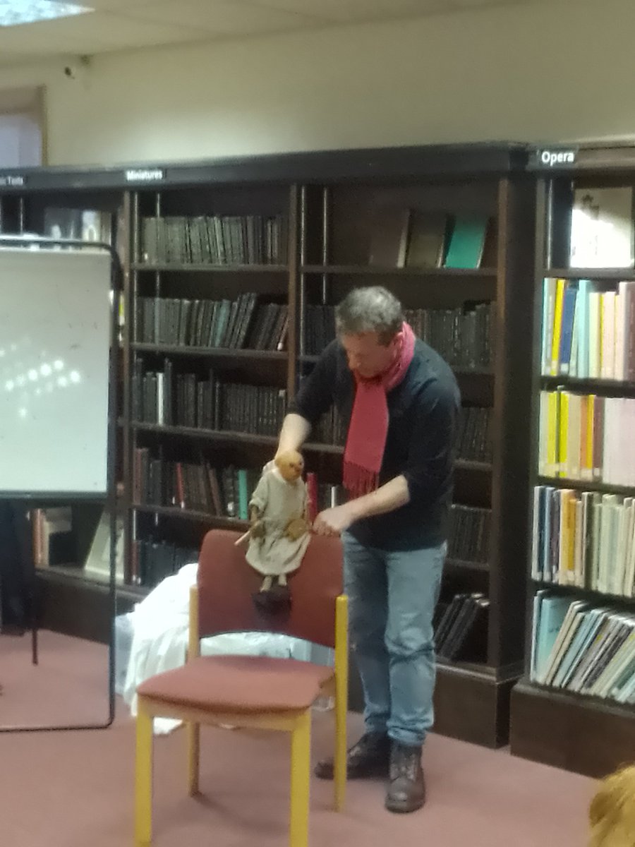 LancsArchives's tweet image. Puppets galore at #BurnleyLibrary today! Families used archive pictures of Lancashire to create puppetry stories. #GoofusTheatre and the puppets are travelling to #LancasterLibrary tomorrow, places available events.apps.lancashire.gov.uk/w/webpage/even…
#NationalHeritageLotteryFund
@LancsLibraries