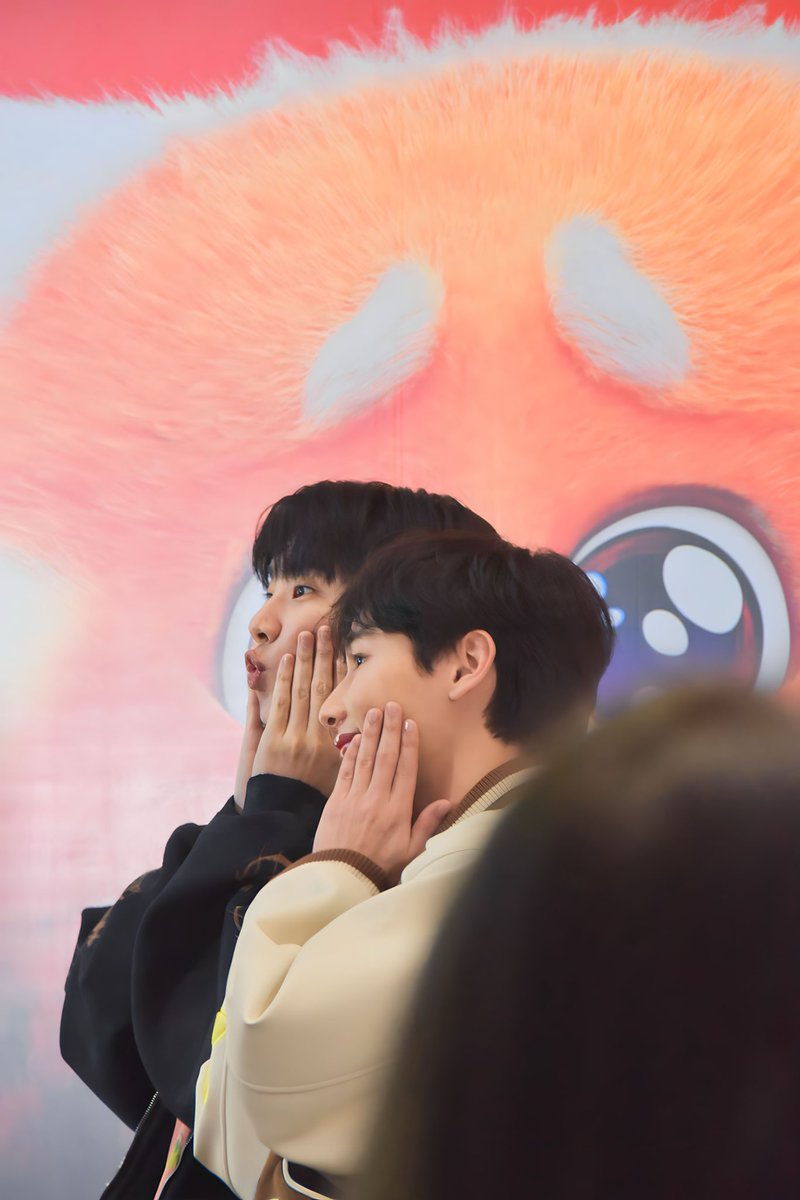 jajarja2's tweet photo. ใครน่ารักให้จิ้มแก้ม
#ออฟกัน #SSMxOffGun https://t.co/iBnRAQN8ZJ
