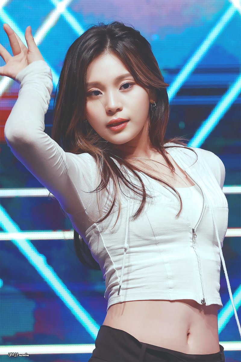 Umji_Blessing's tweet photo. 231221
#엄지 #UMJI #예뻐서예원 
#VIVIZ #비비지 #GFRIEND #여자친구
@VIVIZ_official

📷 more pics? --> https://t.co/f5VAXugtV8 https://t.co/yMivteNRG0