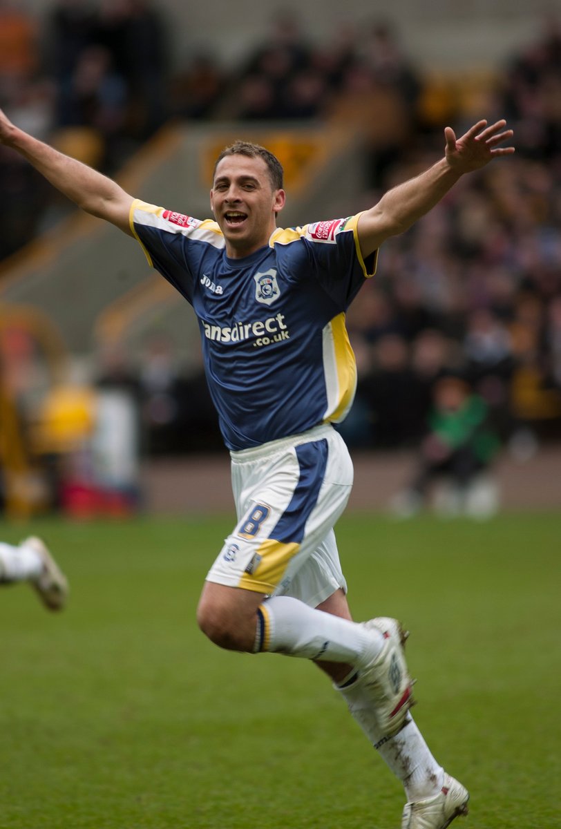 Cardiff City legend @MichaelChopra will be joining us in the @ricohwales & Captains Lounge at the Blackburn Rovers fixture on 20th February 🤩 We look forward to catching up with @MichaelChopra next week 🙌 🎟️ cardiffcityfc.co.uk/hospitality/ma… #CityAsOne