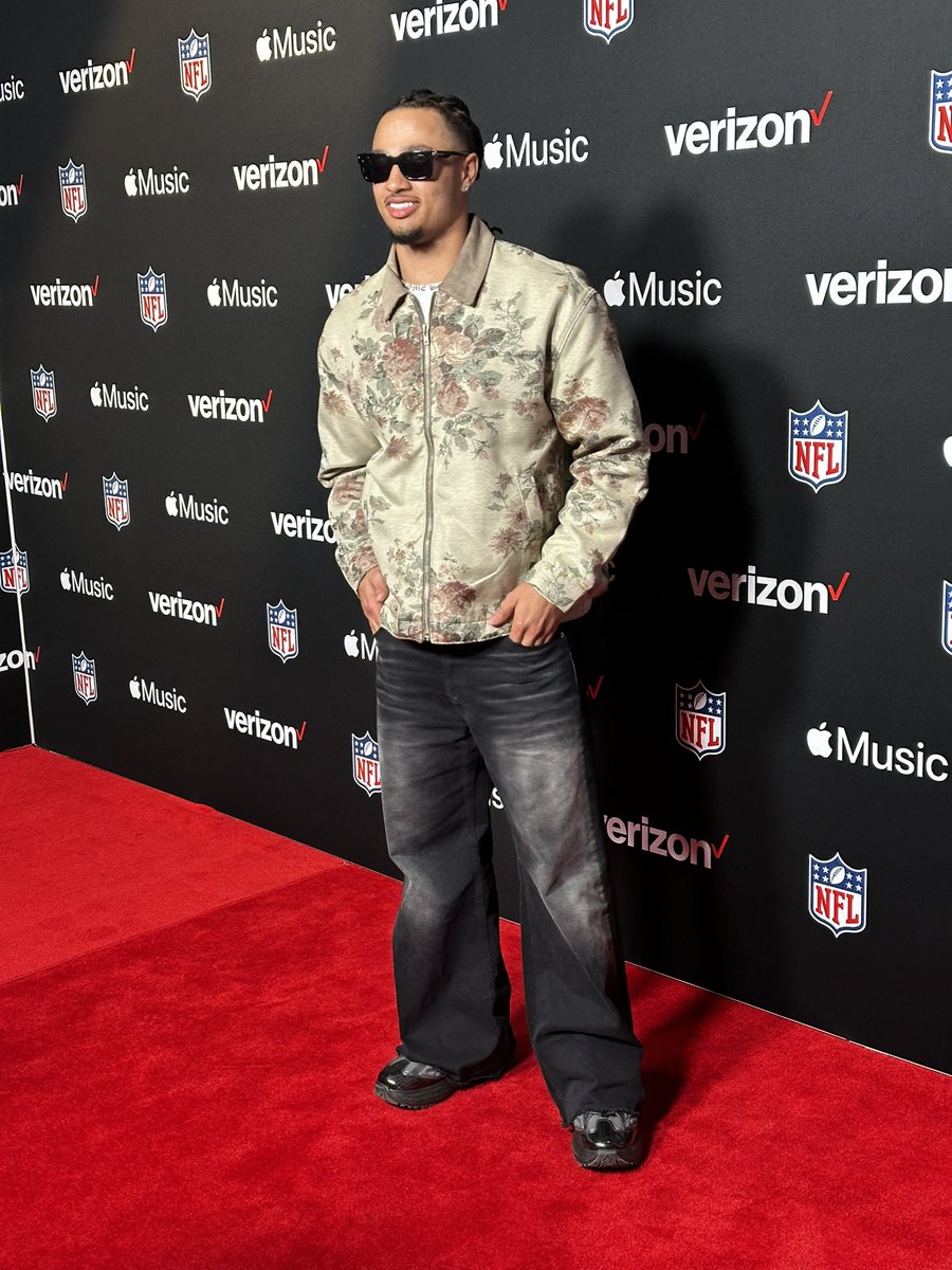 jami smith tweet media