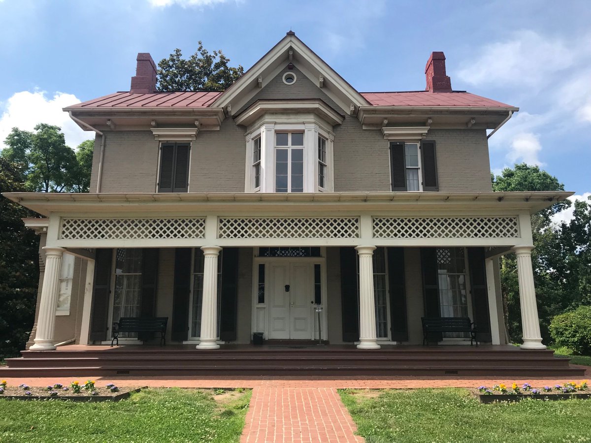 It's #BlackHistoryMonth and the birthday chosen by Frederick Douglass was#OnThisDay. As an enslaved person, he did not know his own birthday, but was able to estimate February 1818. @FredDouglassNPS is a lovely off the beaten path historical site worthy of discovery.