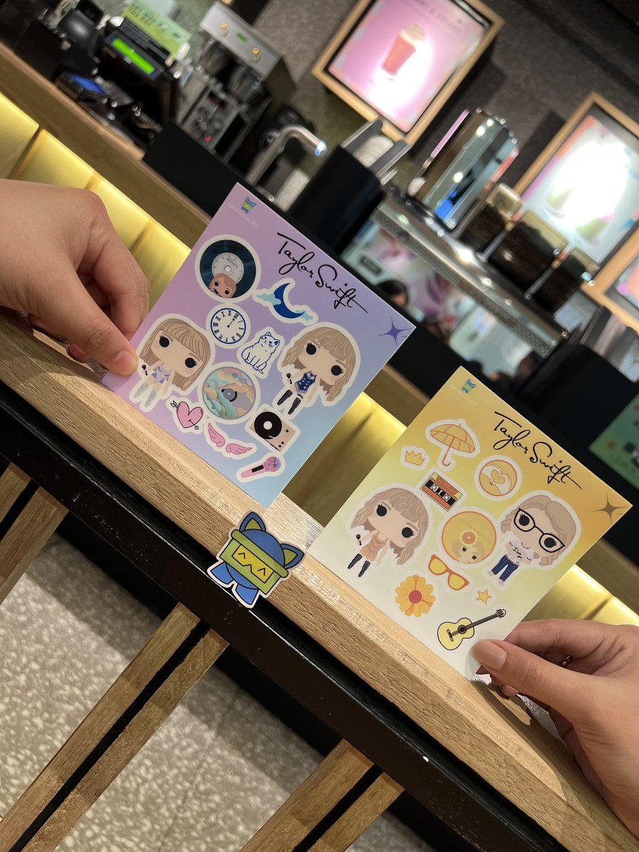 stickitupPH's tweet photo. Absent mindedly makin' me want you! Buy our Swiftie stickers now!
#swifties #erastour #taylorswift #speaknow #taylorswiftstickers #erastoursingapore #erastourtokyo #taylornation #taylorswift13 #todaywasafairytale https://t.co/l5V6WU7ycz