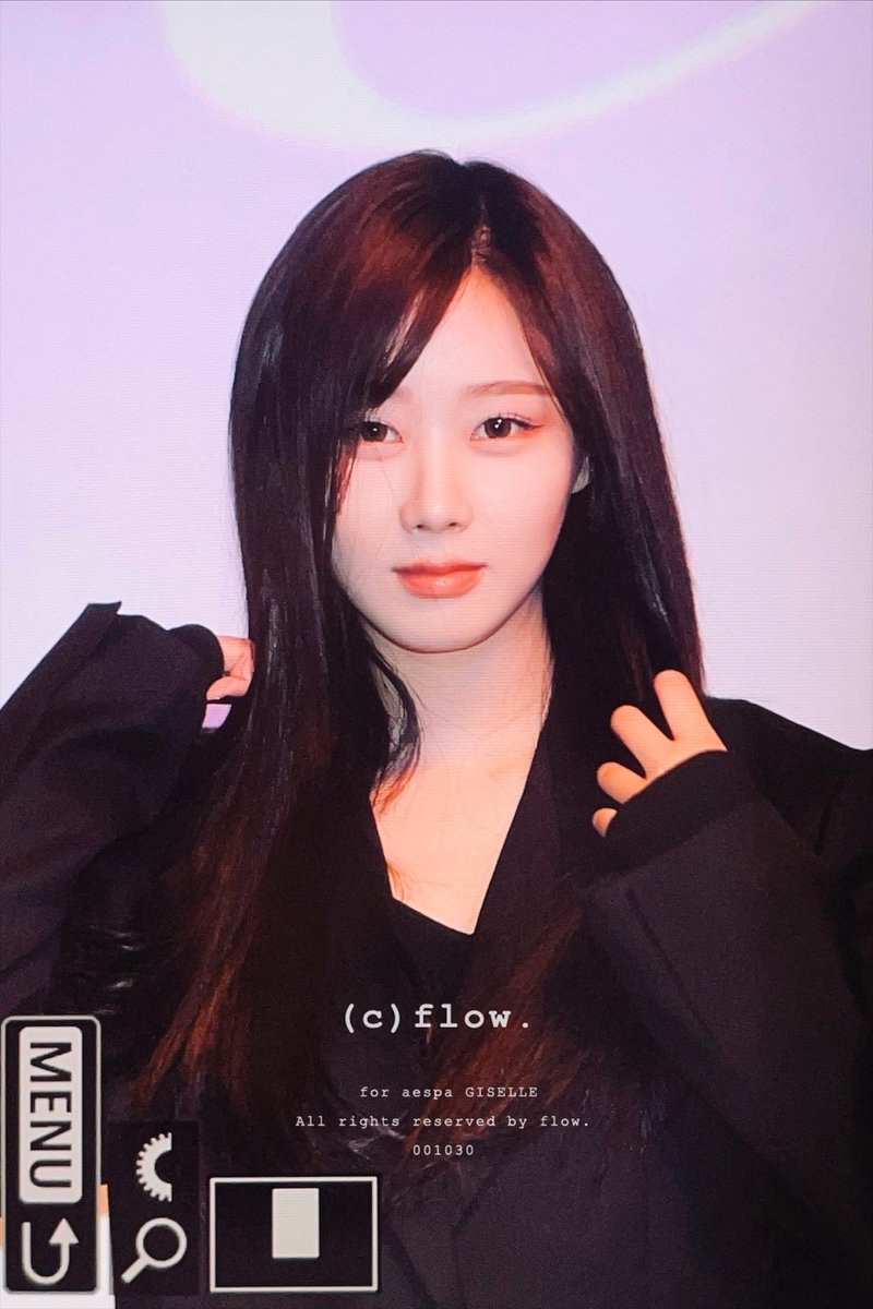 flow001030's tweet photo. 240214 

#aespa #æspa #에스파 
#GISELLE #지젤 #ジゼル https://t.co/ZFAlYXEHYp