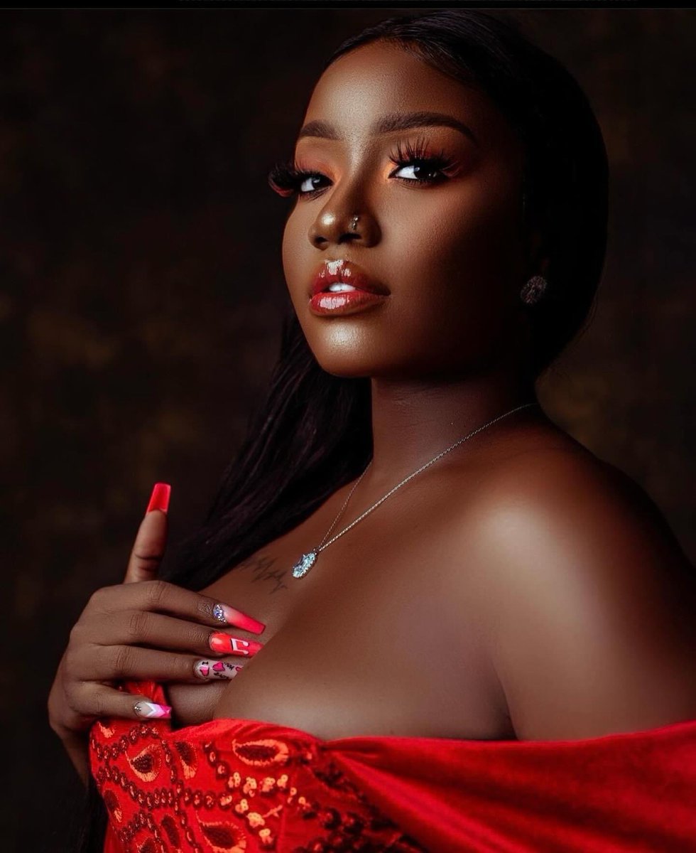 LydiahJazmine's tweet photo. Drop some ❤️❤️❤️ if you are a #LJAddict 😍
I LOVE YOU INFINITY! 🙌🏾
Happy valentines world ❤️

#lydiajazminelive #firstbornconcert 1st March Africana https://t.co/EpgrNHcYZu