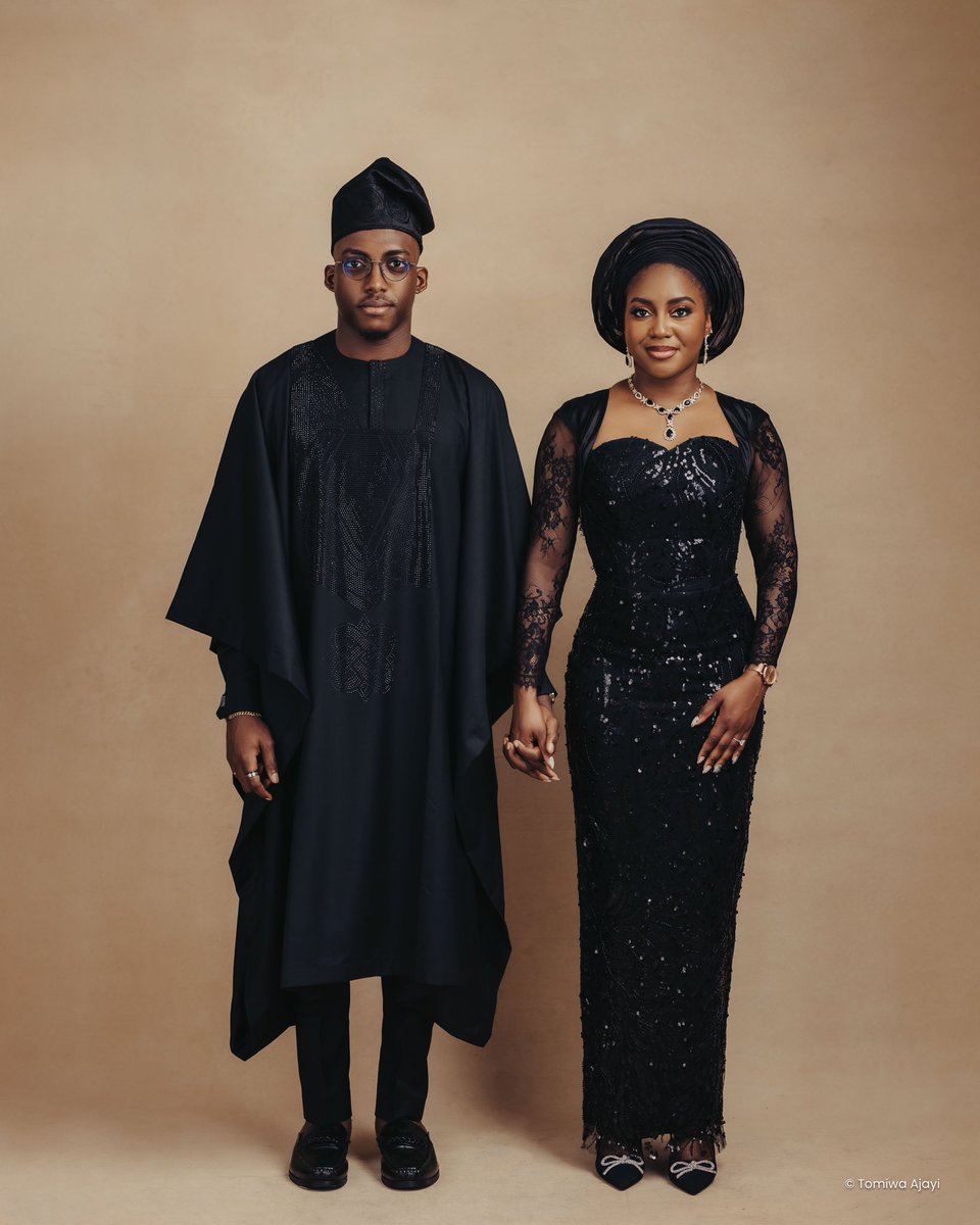 seun_edema's tweet image. My name: Seun Edema 

My partner’s name: Adedamola Akin-Onigbinde, Esq.

What the Lord has done for us: Praise the Lord. Praise praise Master Jesus. I would like to start my testimony by singing ‘Adore’ by @eriifemusic. 

God has helped us every day of our relationship. 

Happy…