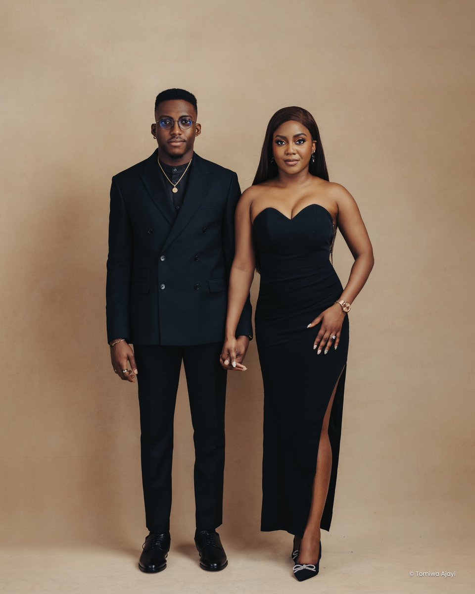 seun_edema's tweet image. My name: Seun Edema 

My partner’s name: Adedamola Akin-Onigbinde, Esq.

What the Lord has done for us: Praise the Lord. Praise praise Master Jesus. I would like to start my testimony by singing ‘Adore’ by @eriifemusic. 

God has helped us every day of our relationship. 

Happy…