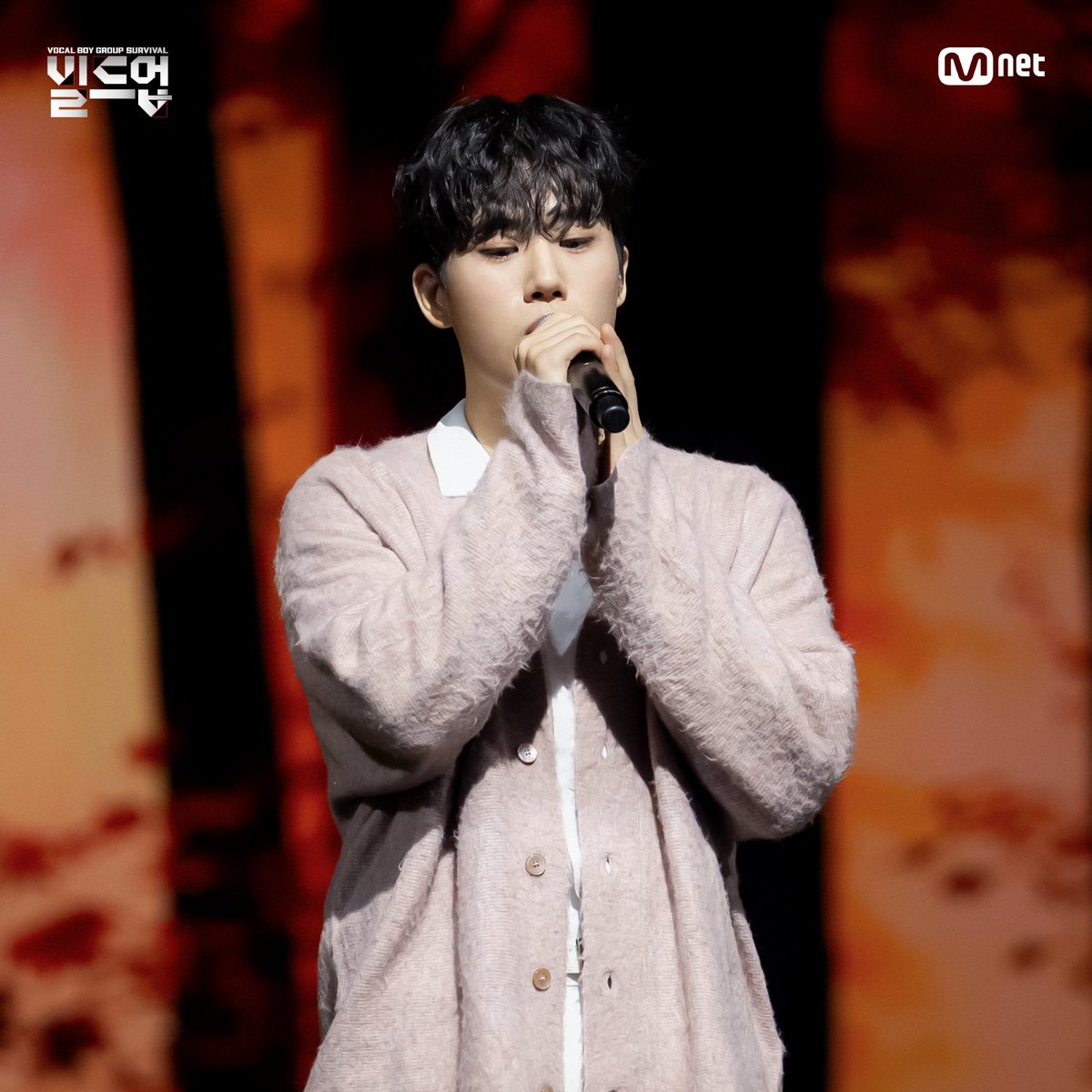 MnetKR's tweet photo. [#빌드업] 3회 비하인드 포토📷 #윤인환 #마재경

〈빌드업 : 보컬 보이그룹 서바이벌〉
매주 (금) 밤 10시 40분
Mnet · tvN 동시 방송📺️

〈Build Up : VOCAL BOY GROUP SURVIVAL〉
Every Friday PM 10:40 (KST)
YouTube ‘Mnet K-POP’ worldwide streaming📡

#빌드업 #보컬 #보이그룹 #서바이벌 #이다희 #LeeDahee #이석훈 #LeeSeokHoon #백호 #BAEKHO #비투비 #BTOB #서은광 #SEOEUNKWANG #마마무 #MAMAMOO #솔라 #Solar #레드벨벳 #RedVelvet #웬디 #WENDY #김재환 #KIMJAEHWAN #엠넷 #Mnet