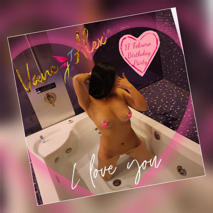 &iexcl;Feliz 14 de febrero ❤️!  Les dejo este regalito 😈  ... Y no olviden que tenemos una cita este 17 de