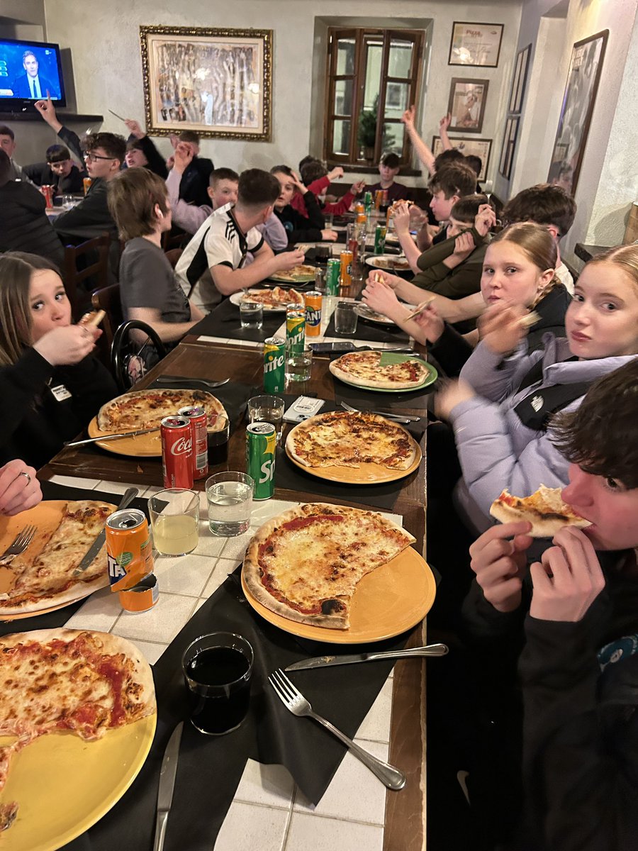 Mr Watkins tweet media