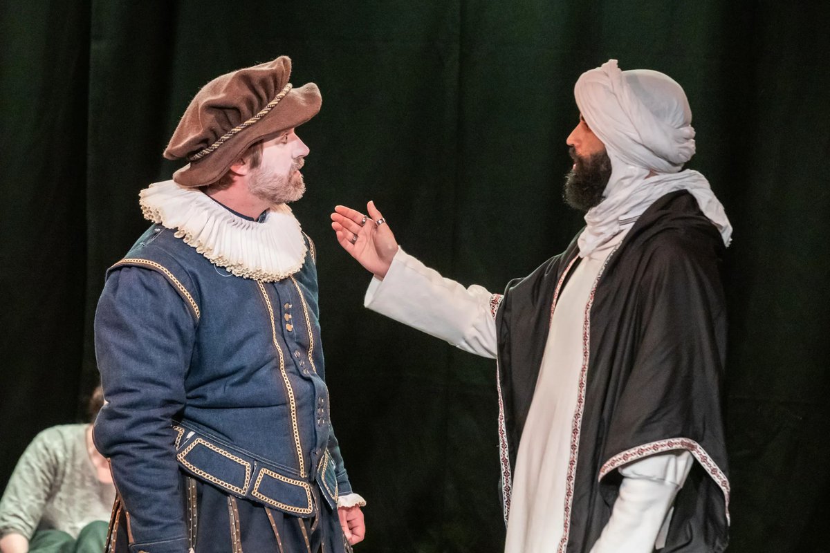 MatchmakerTP's tweet image. "Was this the face that launch'd a thousand ships...?" 

Happy Valentines Day from Matchmaker Theatre Productions and from our most-shipped character couple, The Musician and Ambassador Ahmed Bilqasim from The Real William Shakespeare... As Told By Christopher Marlowe. 💘