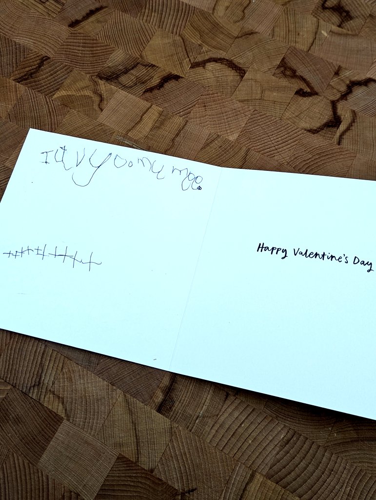 Well, this is the best thing ever.

Happy Valentine's Day, team ❤️