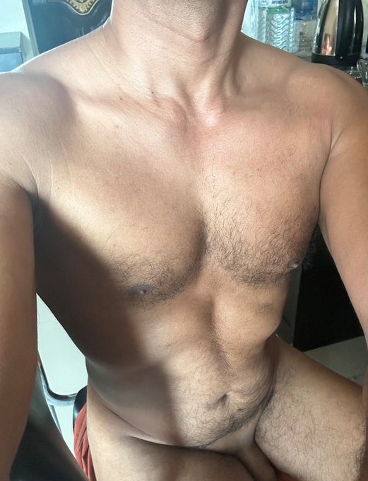 Come sit on my Lap babe#Domspank #BTSV #musclegrowth https://t.co/RVDOWl0pXB<a href="/tag/btsv"class="tags">#BTSV</a><a href="/tag/musclegrowth"class="tags">#musclegrowth</a>