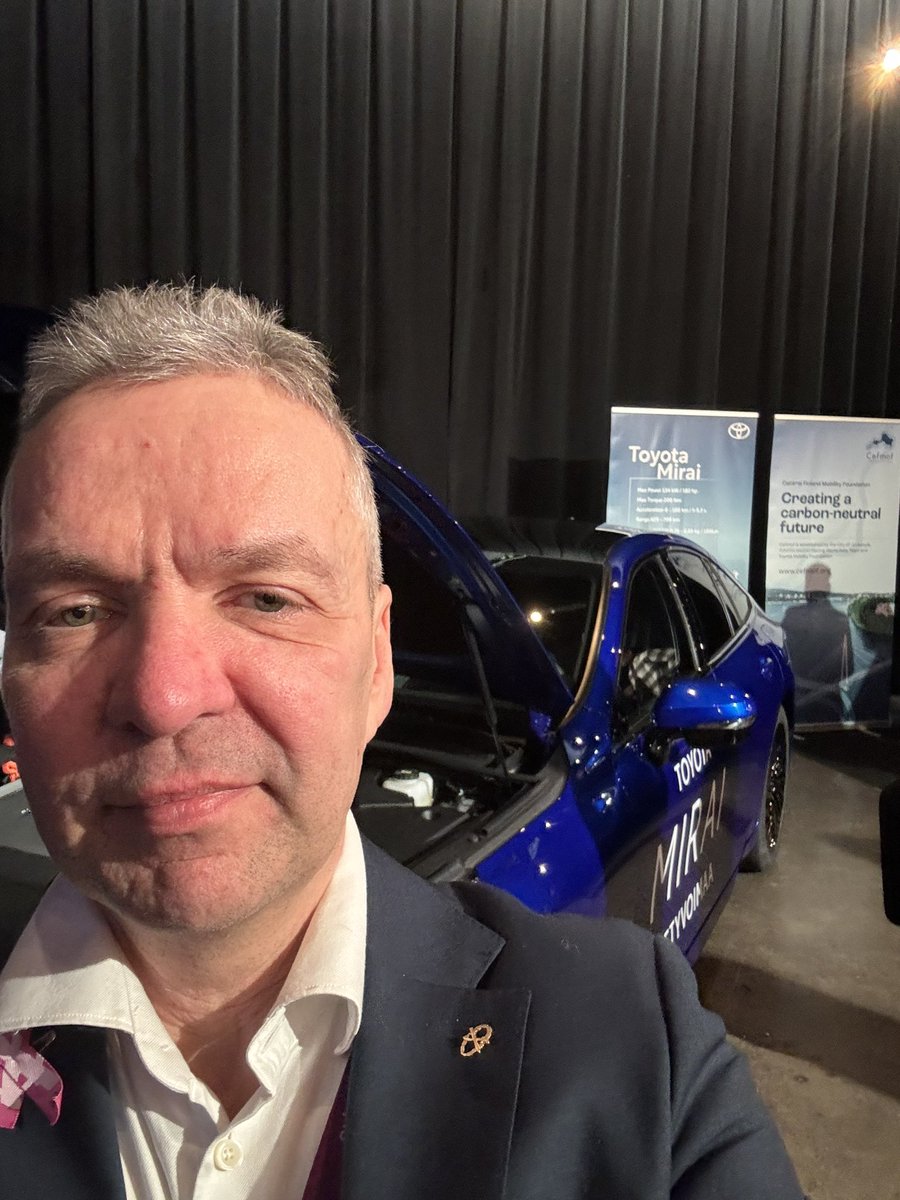 Happy to join H2 Business Event Northern Power at Oulu. Behind You see Toyota fuelcell car. #Hydrogen is needed perhaps somewhere else than private traffic, however topic is hot now. Later afternoon we are waiting breaking news… #oulunenergia #hydrogenweek