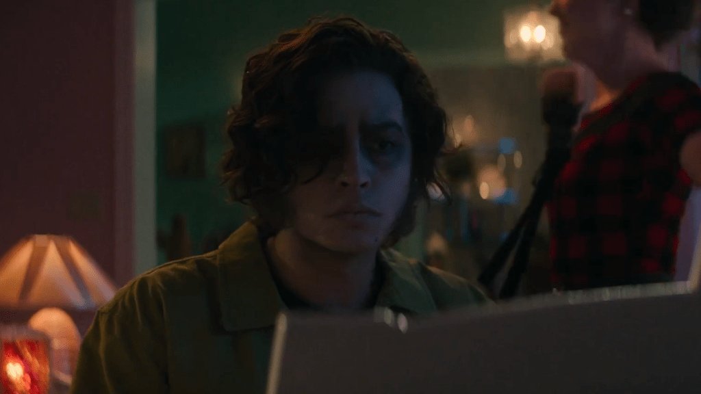 forgetfulhader's tweet photo. Ever since i left the movie theater he's all i can think about
from Lisa Frankenstein 
say the most disgusting, vile, dangerously sinister redacted things known to mankind,
i will defend and be by this man's side however way he wants me to 
I encourage his behavior https://t.co/CgcIguXCgJ
