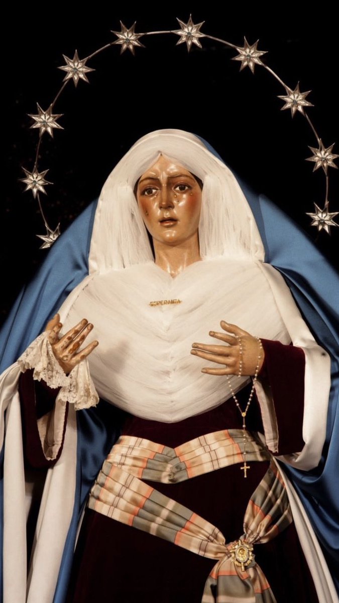 Sevillana y Macarena.