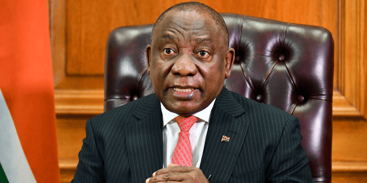 afriforum's tweet photo. Nuuskommentaar: Ramaphosa se mooipraatjies maar net verkiesingsbeloftes https://t.co/G93ZMVcgaa https://t.co/5paONFr5QG