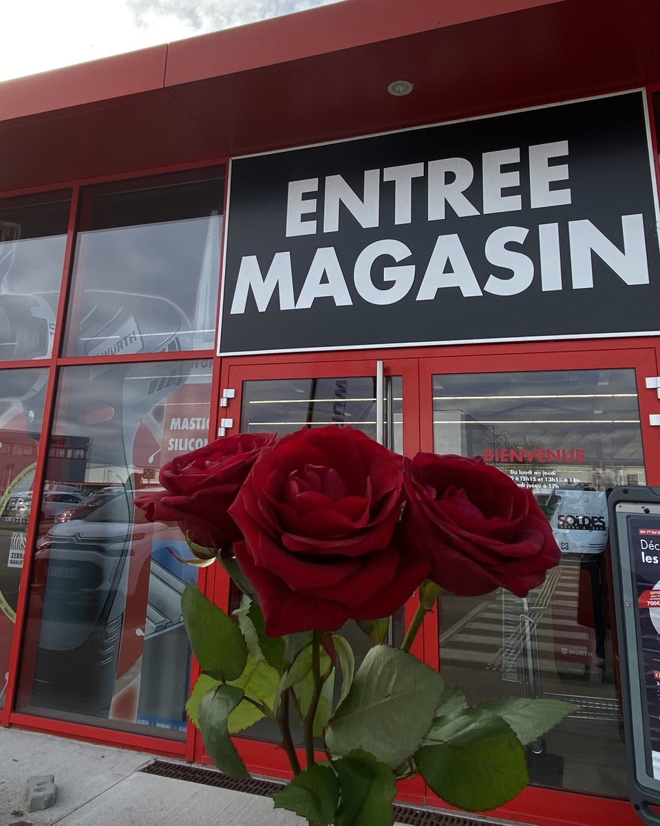 💝✨ Célébrez la #SaintValentin avec 14% de réduction dès 499€ d'achats aujourd'hui avec le code MATCHE sur l'Eshop, l'App et en mag ! 💕