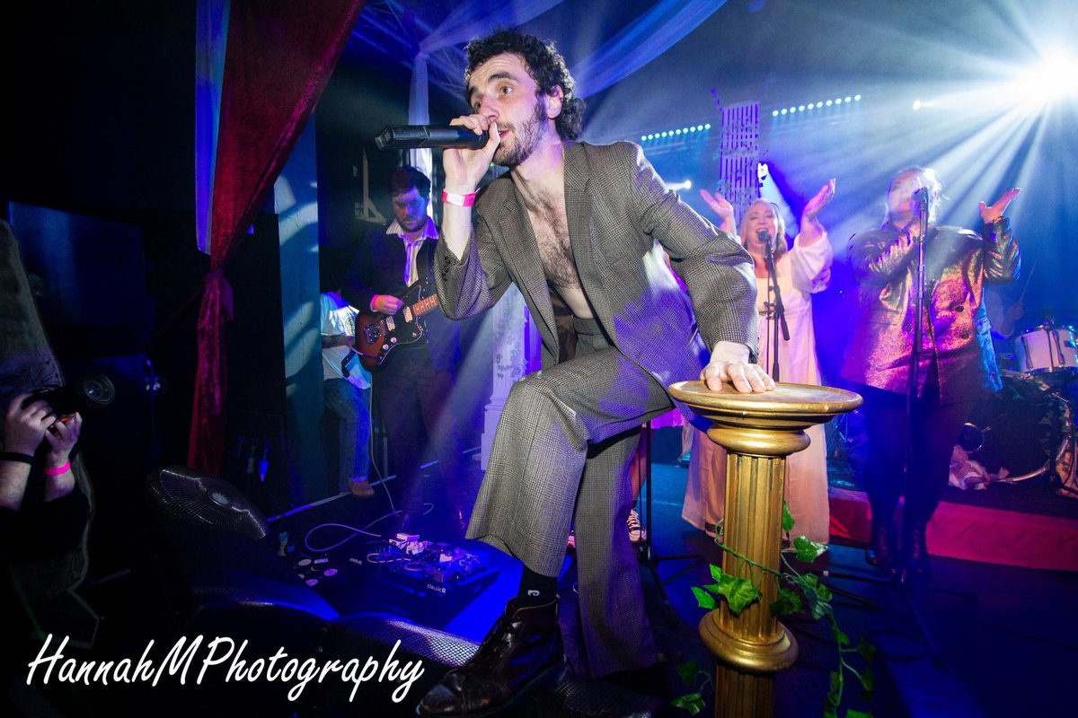 Hello Lovers, Happy Valentines Day from the VDM 😘 I’m sure you’ve figured it out by now but in case you were wondering, we are on a break! 

After ten years and 11 events we felt now was the time to catch our breath. (1/4)