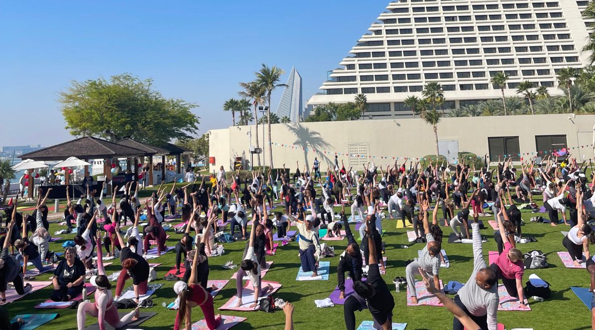 qatarliving's tweet photo. Sheraton Grand Doha's annual Qatar National Sports Day gathering, offering diverse fitness activities tailored to all levels of interest and skill, attracted over 500 enthusiastic participants.
#Qatar #qatarliving #QatarNews #sheratondoha
https://t.co/IRN5HeuSrU https://t.co/Jtxc5GMJG6