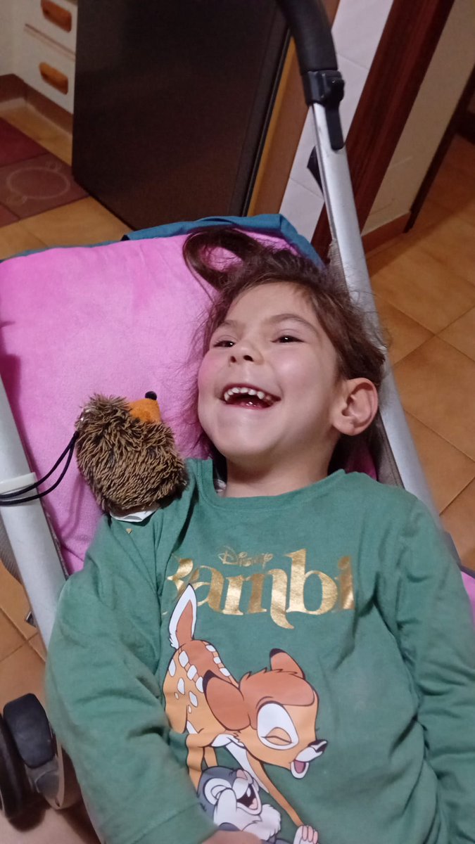 Hoy no es sólo #SanValentin  sino#DiaDeLasCardiopatiasCongenitas como la #tetralogiadefallot q sufre mi pequeña Vera.
💪 Todxs!!!💔-❤️
youtu.be/wsncGy5SJ4k?fe…