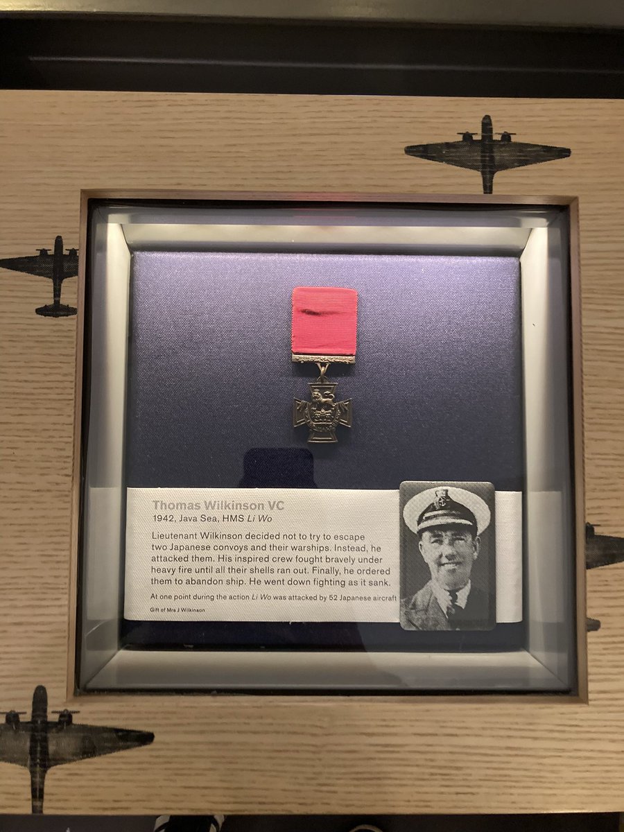 steveyp116's tweet photo. Thinking of my Great Uncle, William Baker, who died #OTD 1942 aboard HMS Li Wo as it escaped Singapore. The action won a VC, which I saw last year @I_W_M London. William had also been sunk onboard HMS Repulse. https://t.co/EKgxYHZZIW