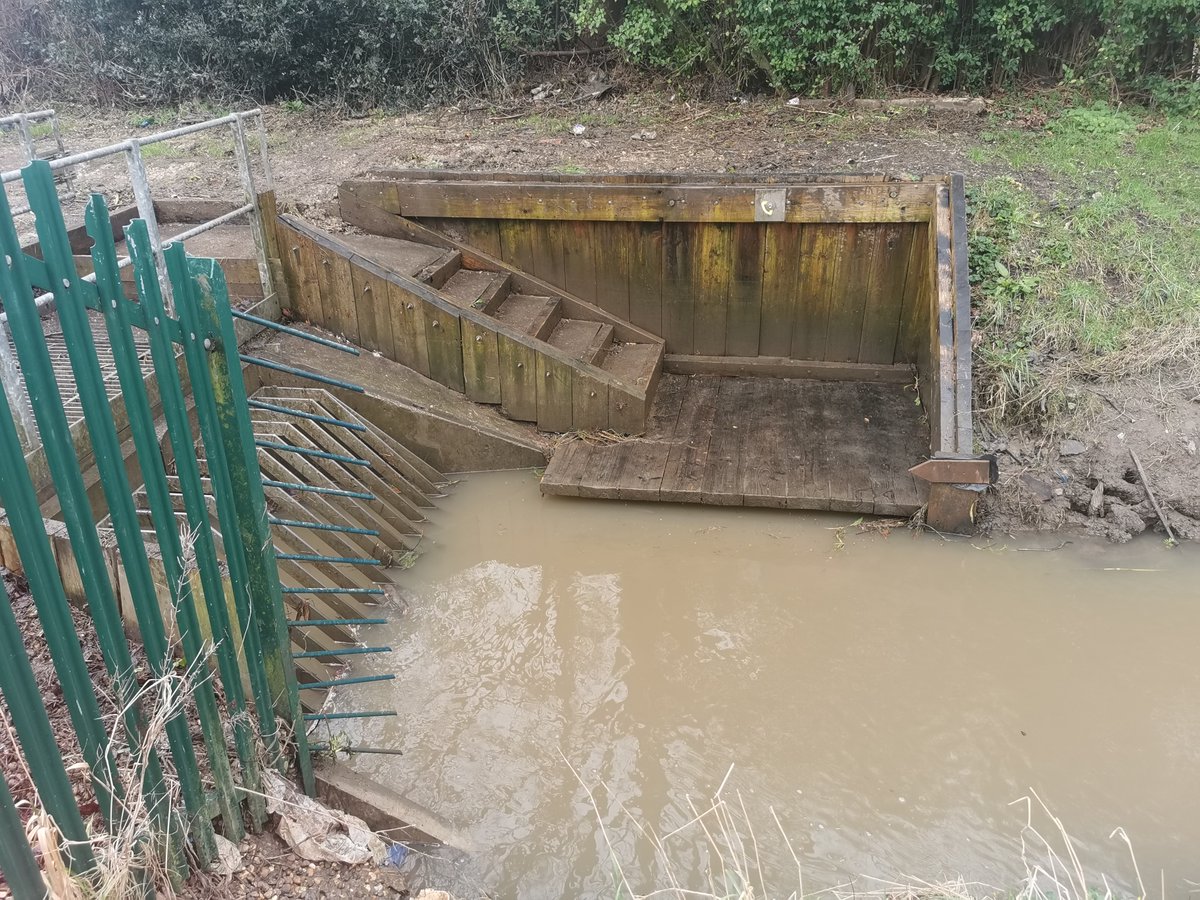 Levels in our watercourses remain high, however our Streetscene team have been out clearing the trash screens to ensure and maintain flow