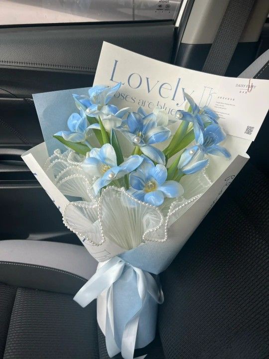 ⠀⠀⠀،، ʜᴇʀᴍᴇs⠀ᴇxᴘʀᴇss⠀ᴅᴇʟɪᴠᴇʀʏ
                    𝓯rom : 𝑷oseidón
                  𝓽o : @M0THERPOWER

⠀“ ¡feliz San Valentin, preciosa! lo mejor para la mejor mujer. ”