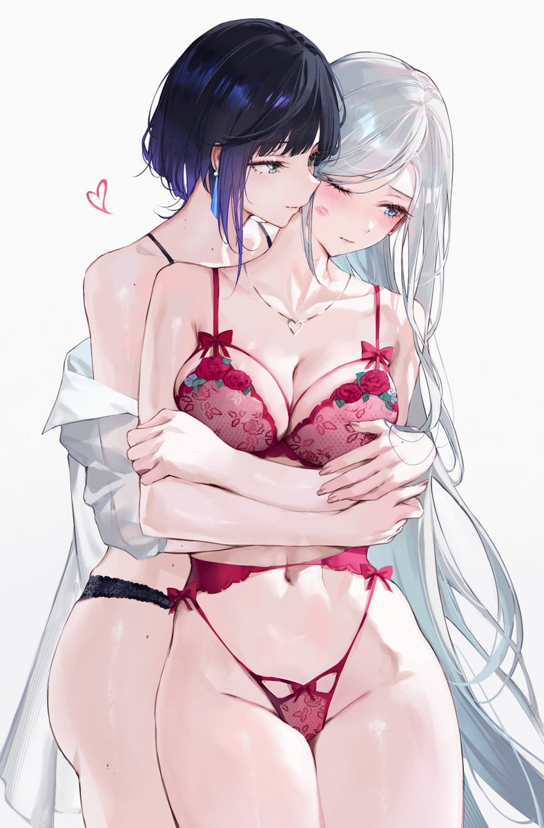 qiandaiyiyu's tweet photo. 愛の捧げもの https://t.co/l40c3K4c8e