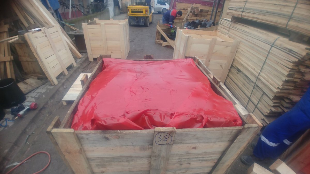 ANDENIZCILIK's tweet photo. Ürünlerinizi Shrink Wrap Paketleme ile koruyun ve Sandıklama hizmetimizle taşıma işlemine hazırlayın! Detaylar için web sitemizi ziyaret edin: https://t.co/MnybrRNGtJ 
#ShrinkWrap #Sandıklama #Taşımacılık #GüvenliTaşıma https://t.co/VEC0mLCn7b