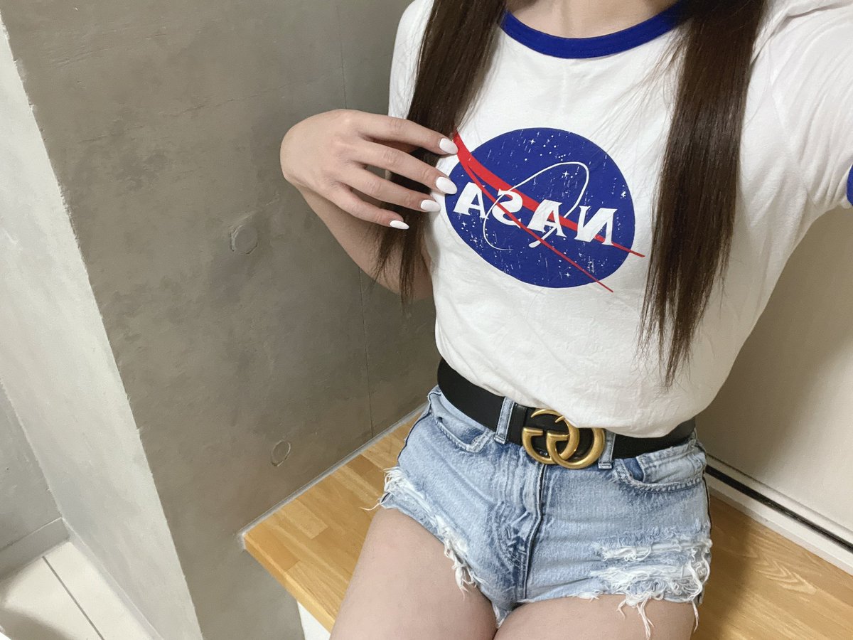 pgjtd278's tweet photo. これでこのtシャツの投稿は一旦終わりです

#男の娘  #ニューハーフ　#女装 https://t.co/HQkn8mSSIx
