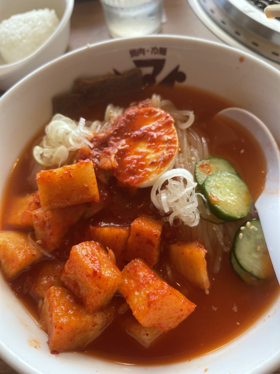 ヤマトさんの冷麺祭り！いつもお世話になってます。
カクテキのキムチがヤマト冷麺だよねー🤩
#飯テロ  #岩手県 #冷麺 #盛岡 #ヤマト
#コスパ最高 #別辛じゃなく激辛 #焼肉