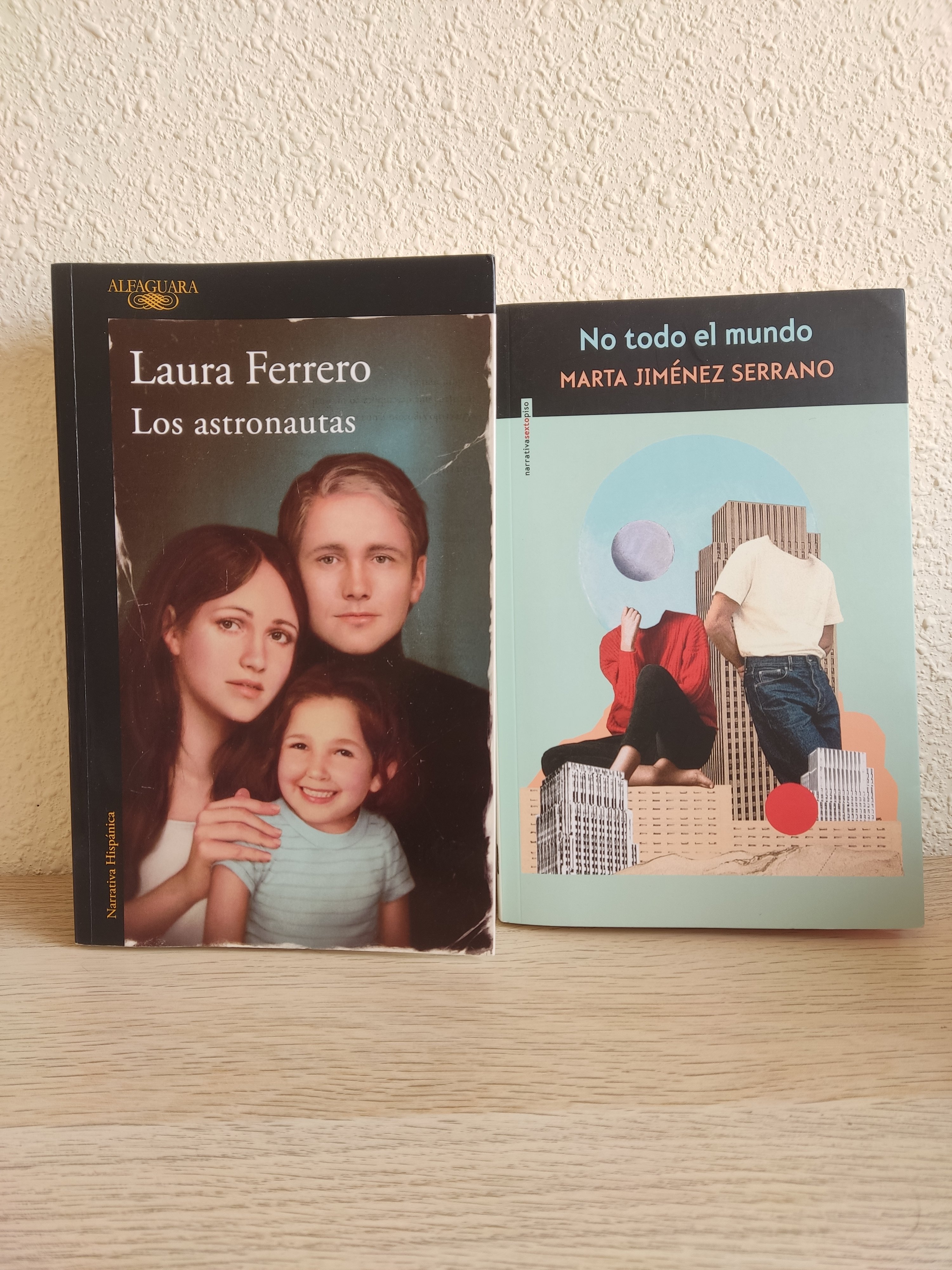 Laura Ferrero, escritora: Hablar de la Luna es la manera más