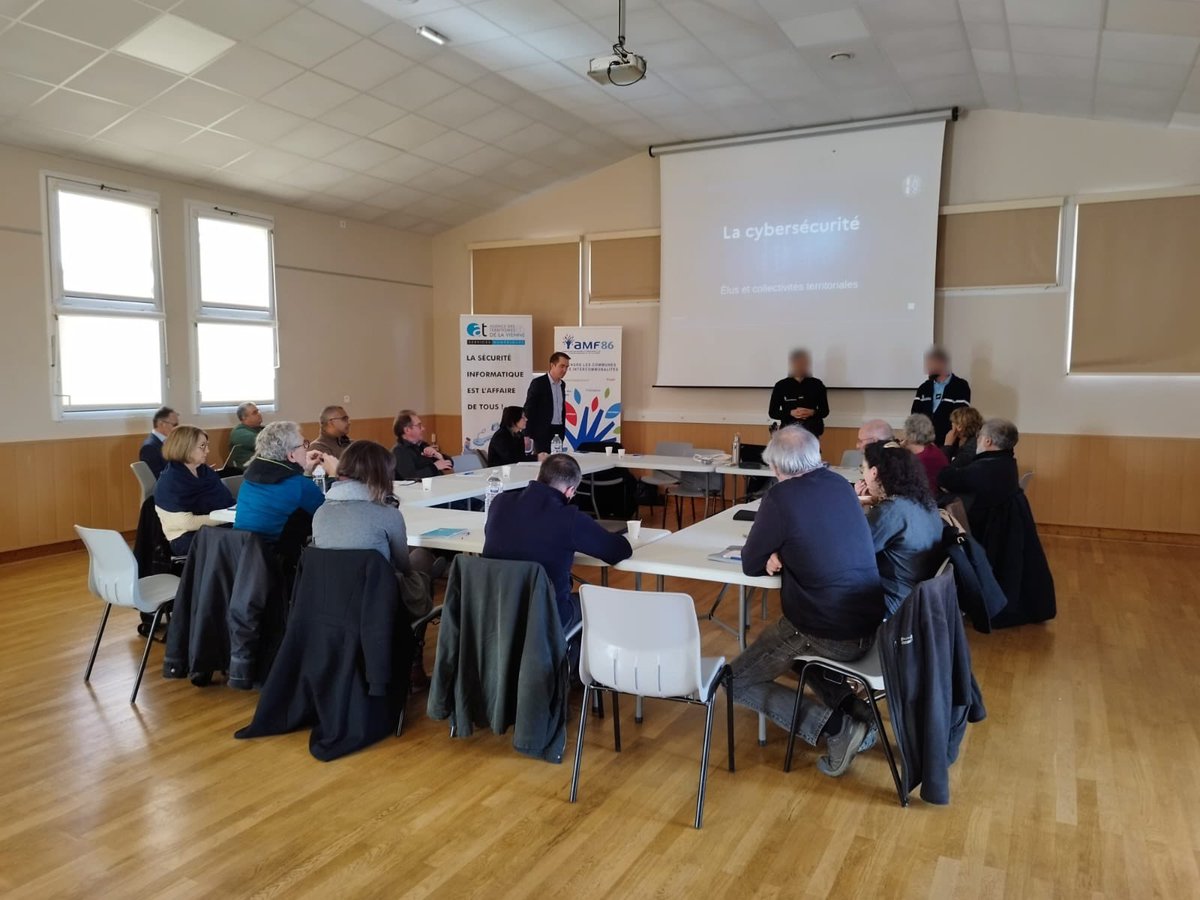 AMFVienne's tweet photo. Début des réunions de sensibilisation sur les #cybermenaces à Mazerolles en partenariat avec @Gendarmerie_086 et #AT86 à destination des élus et agents des collectivités de la #Vienne https://t.co/bLPLe9pN2R