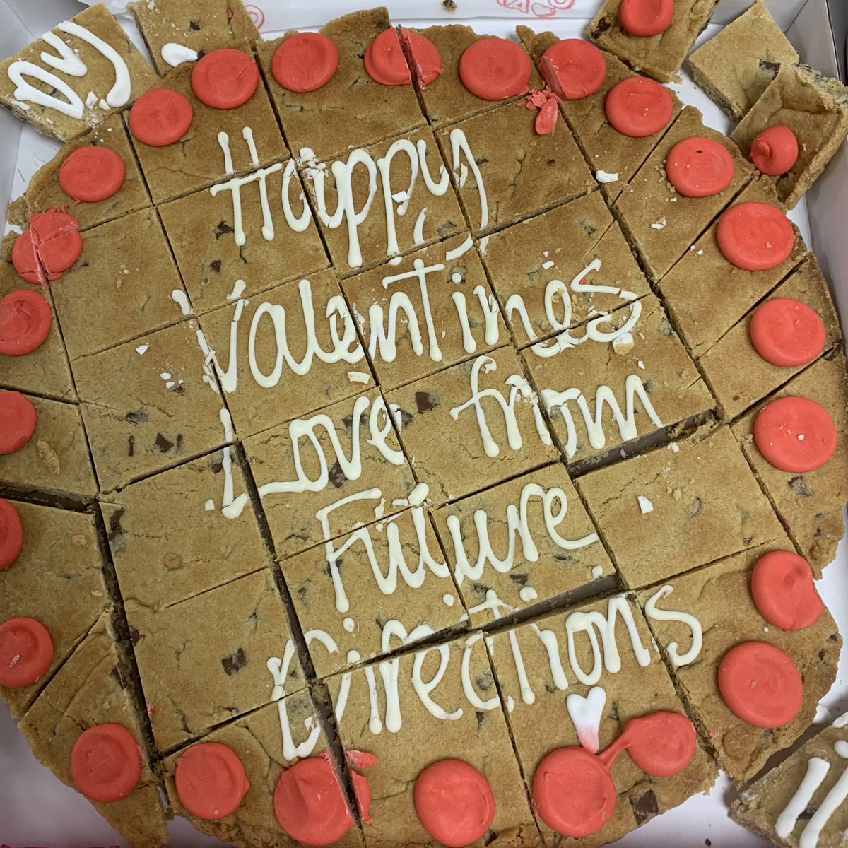 FDirectionsCIC's tweet photo. Happy #ValentinesDay to you all from @FDirectionsCIC. Our thanks to @OohAahCookies for the gorgeous cookies that are coming to our houses in the North of England, and to Marle House (FD HQ, Chadderton). 😋❤️👍💘
#BeAdaptable #PutPeopleFirst #GoTheExtraMile #BeCreative https://t.co/PG3z4Amdi0