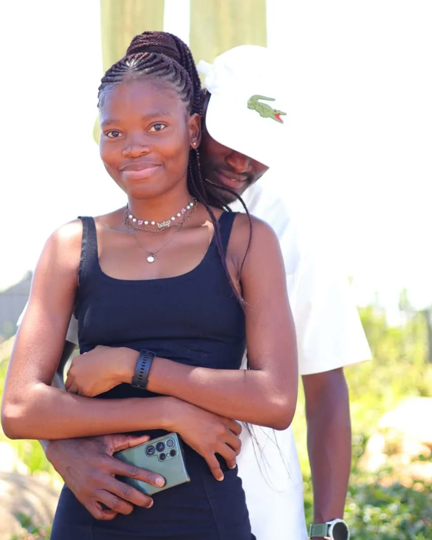 MrenzoRannie's tweet image. Happy Valentine's day to my lover @BongaRealeboga  ❤️ 
She is my pillar of strength ❤
My significant other ❤
She is my knight in shining armour ❤
My daily inspiration ❤
She is my remarkable heroine ❤
My day to day motivation ❤
My ray of hope ❤ 
#2Nice #ValentinesDay