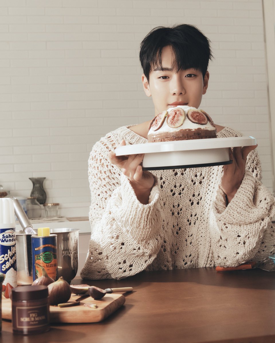 imfrom_official's tweet photo. Happy Valentine🍫

얼굴부터 바디까지 모두 사용 가능한
저자극 비건 피그 스크럽 마스크로 마음을 전해보아요 💘

✨ 2월 18일까지 아임프롬 자사몰에서 발렌타인 할인 진행중 ✨
https://t.co/Sl1XEoNoK0 https://t.co/TyRoCV6EHL